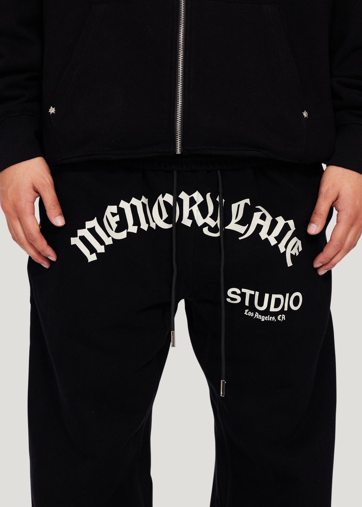 STUDIO SWEATPANTS MEMORY LANE